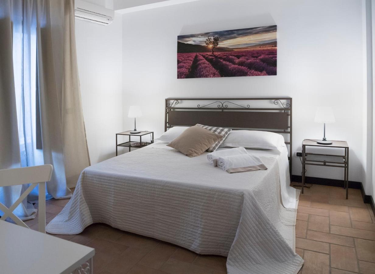 Hotel Domus Giuliae Trecastagni Zewnętrze zdjęcie