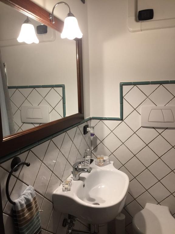 Hotel Domus Giuliae Trecastagni Zewnętrze zdjęcie