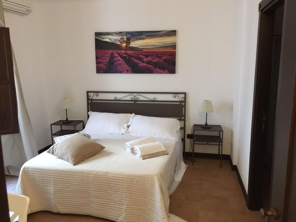 Hotel Domus Giuliae Trecastagni Zewnętrze zdjęcie
